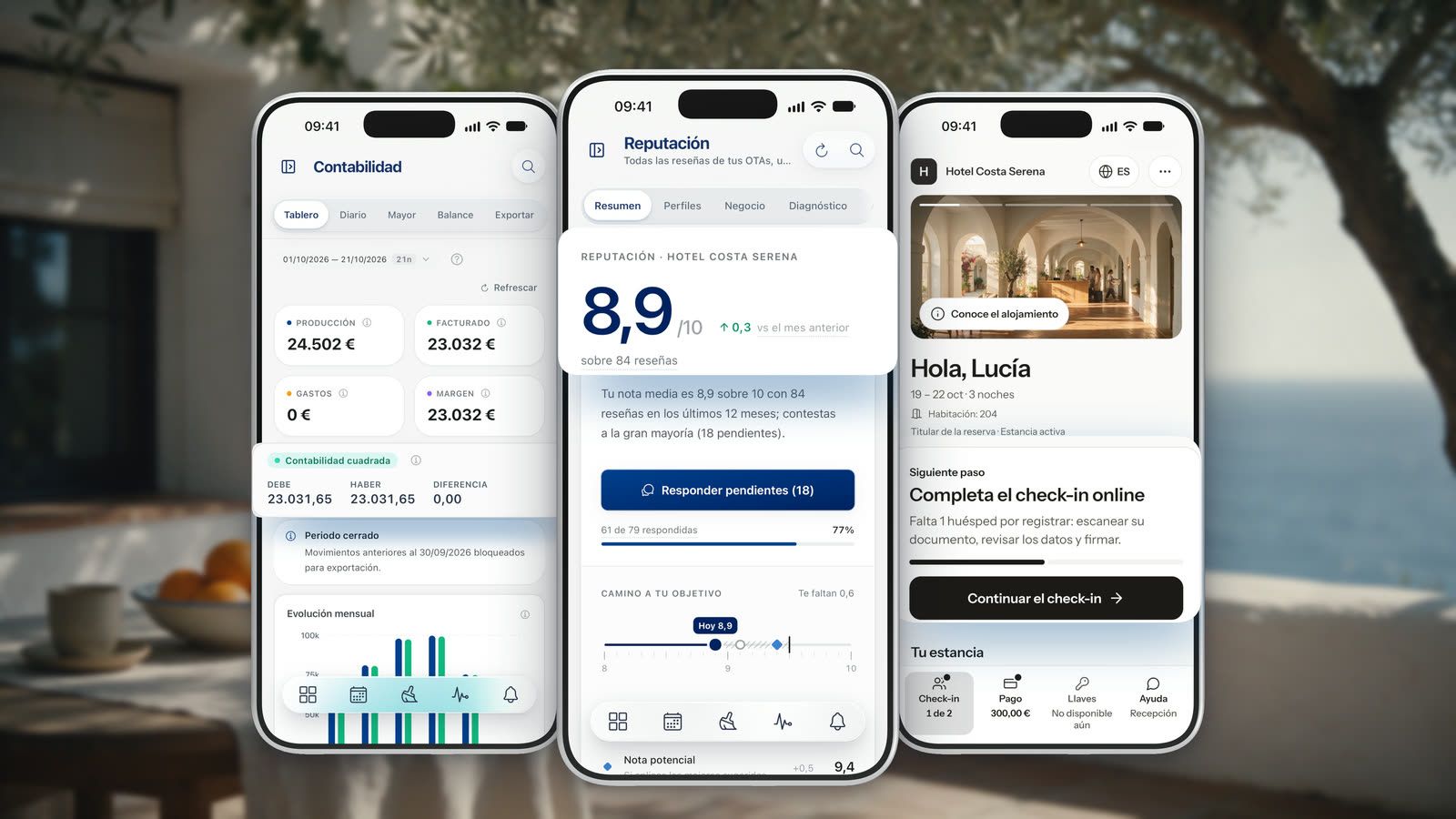 Tres iPhone: el tablero de Contabilidad, Reputación con la nota media de 8,9 y la WebApp del huésped